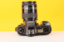 Load image into Gallery viewer, Nikon AF F801s 35mm SLR Film Camera with AF Nikkor 28-85mm F3.5-4.5 Lens
