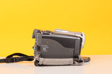 Load image into Gallery viewer, Canon MVX45i Digital Camcorder

