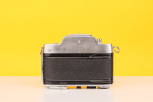Load image into Gallery viewer, Agfa Flexilette 35mm TLR Film Camera with Apotar 45mm f2.8 Lens

