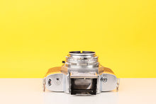 Load image into Gallery viewer, Agfa Flexilette 35mm TLR Film Camera with Apotar 45mm f2.8 Lens
