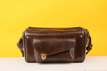 Load image into Gallery viewer, Vintage Leather Brown Camera Bag
