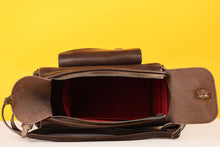 Load image into Gallery viewer, Vintage Leather Brown Camera Bag
