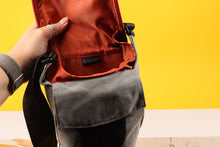 Load image into Gallery viewer, Ben&#39;s Pizza Crumpler Camera Bag

