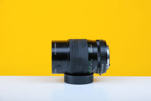 Load image into Gallery viewer, Vivitar 135mm f2.8 Telephoto Lens for Olympus
