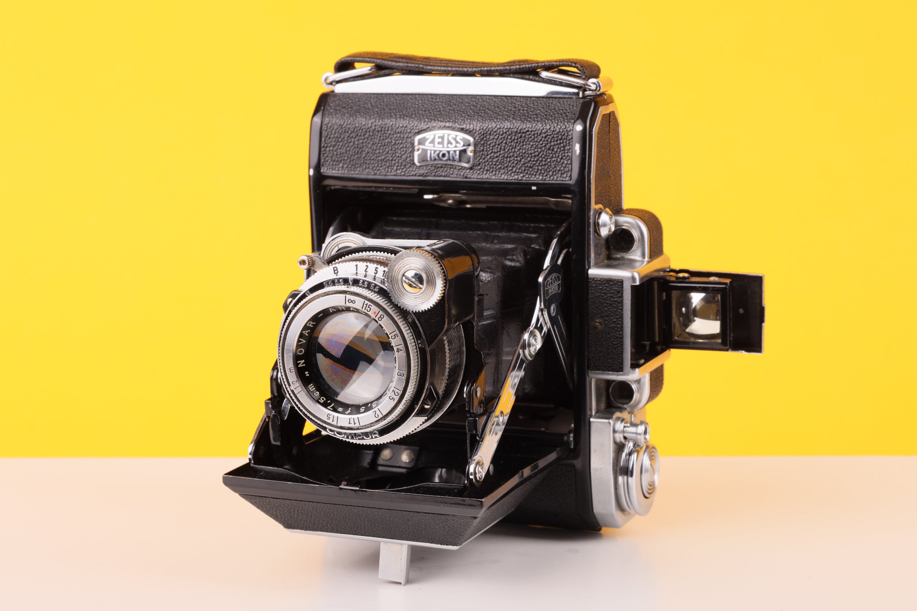Zeiss Ikon Super Ikonta 531 120 Medium Format Camera NOVAR 75mm F3