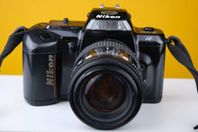 Load image into Gallery viewer, Nikon F-401s 35mm SLR Film Camera with Nikkor AF 35-105mm f3.5-4.5 Lens
