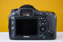 Load image into Gallery viewer, Pentax K20D Digital SLR Camera Boxed
