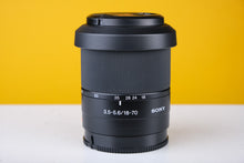 Load image into Gallery viewer, Sony A350 Kit Digital SLR Camera Boxed
