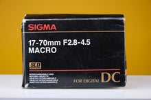 Load image into Gallery viewer, Sigma 17-70mm f2.8-4.5 Macro Boxed Lens
