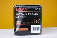 Load image into Gallery viewer, Sigma 17-70mm f2.8-4.5 Macro Boxed Lens
