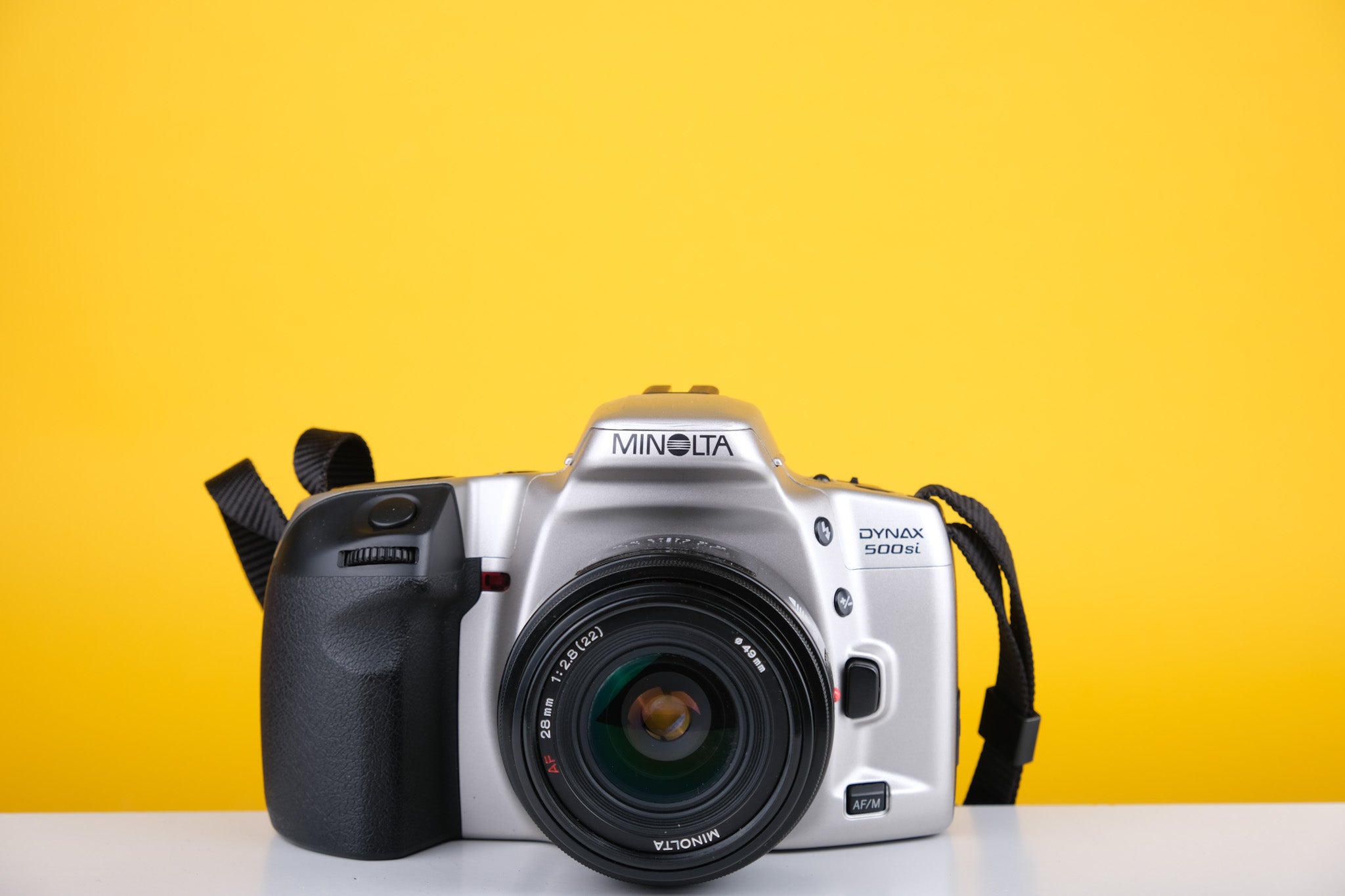 Minolta 500si 35mm SLR Film Camera With 28mm f2.8 Lens