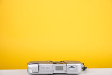 Load image into Gallery viewer, Minolta Vectis 2000 APS Film Point and Shoot Film Camera with one free roll of film
