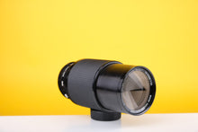Load image into Gallery viewer, Vivitar 70-210mm f3.5 Auto Zoom Macro Lens Minolta Mount
