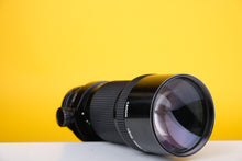 Load image into Gallery viewer, Canon 300mm f4 FD Lens
