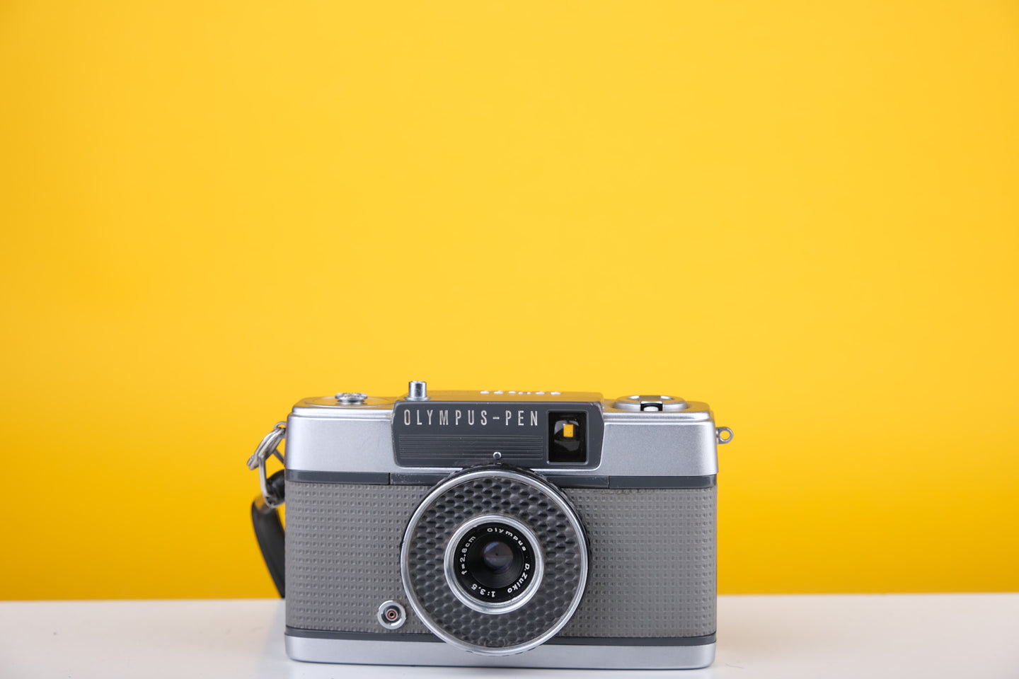 Olympus Pen EE 35mm Half Frame Film Camera