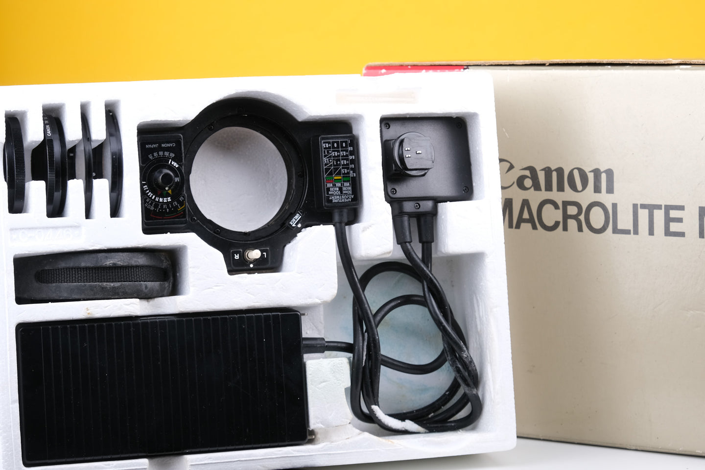 Canon Macro Flash ML-1 Set Box