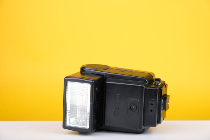 Canon Speedlite 199A Flash