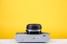 Load image into Gallery viewer, Pentax MX 35mm SLR Film Camera with 40mm f2.8 Lens and New Grey Leather
