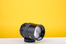 Load image into Gallery viewer, Helios 135mm f2.8 Lens M42 Mount

