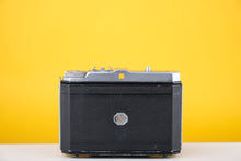 Load image into Gallery viewer, OUTLET : Dacona I Medium Format Viewfinder Camera
