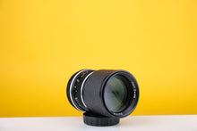 Load image into Gallery viewer, Carl Zeiss 135mm f2.8 HFT Rollei Mount
