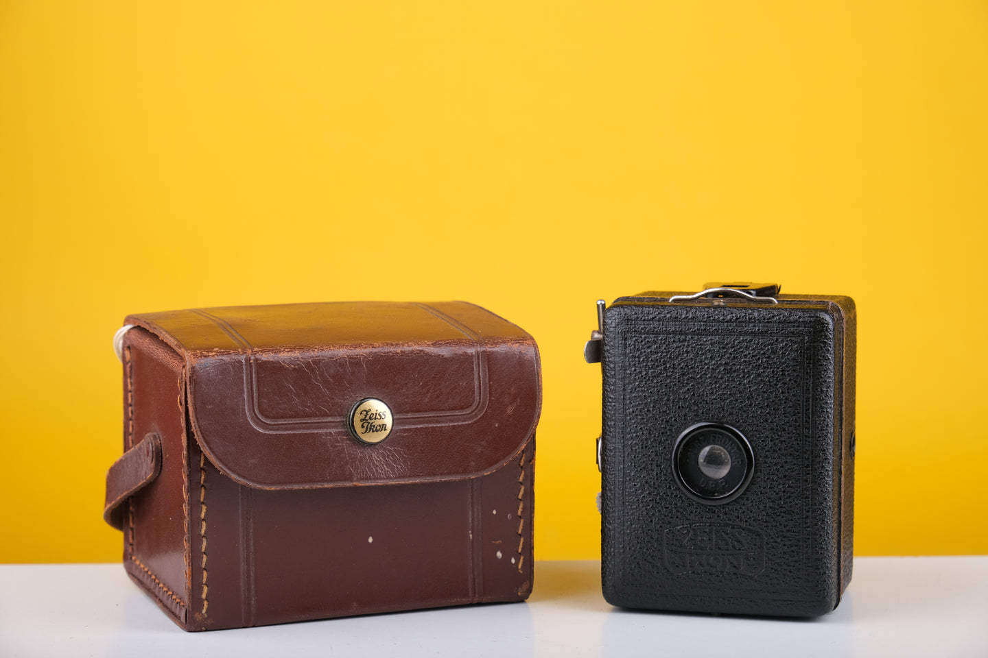 Zeiss Ikon Box Tengor Camera