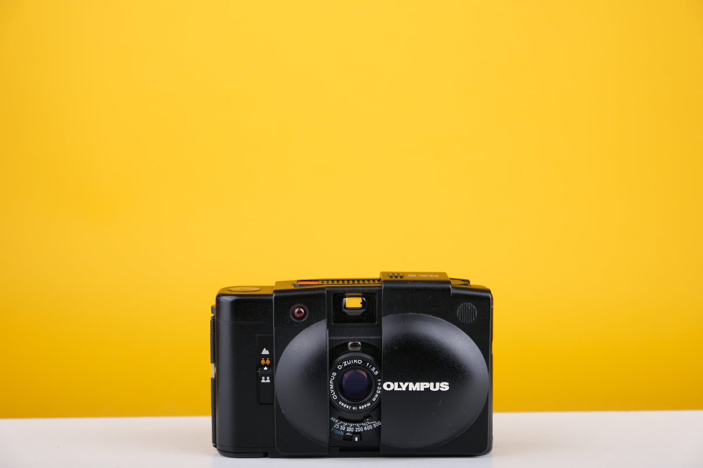 Olympus XA2 35mm Point and Shoot Film Camera
