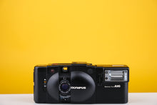 Load image into Gallery viewer, Olympus XA2 35mm Point and Shoot Film Camera wit A16 Flash
