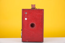Load image into Gallery viewer, Brownie No116 Red Film Camera
