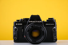 Load image into Gallery viewer, Praktica B200 35mm SLR Film Camera Kit
