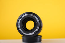 Load image into Gallery viewer, Photax-Paragon 135mm f3.5 Pentax PK Mount Lens
