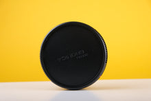 Load image into Gallery viewer, Zenza Bronica Body and Lens cap
