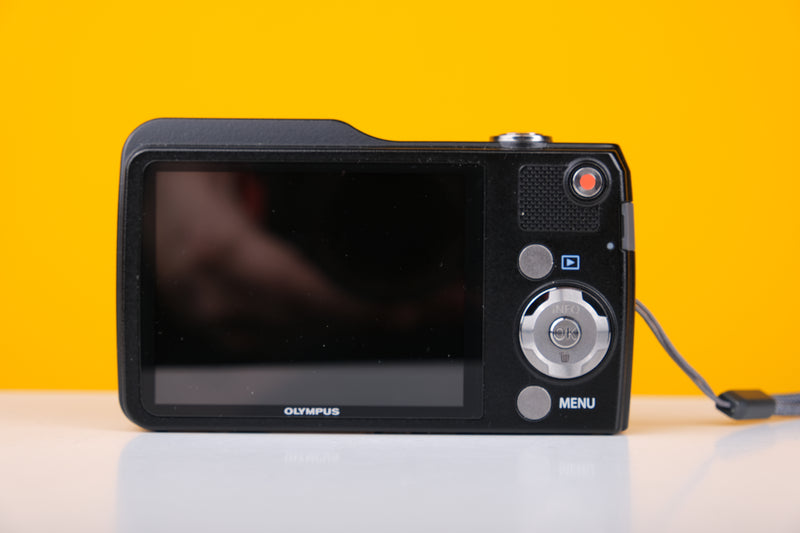 Olympus VG-170 Digicam Vintage Digital Compact Camera