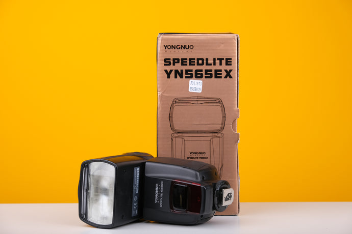 Yongnuo Speedlite YN565EX Camera Flash Boxed