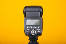 Load image into Gallery viewer, Yongnuo YN560 III Flash
