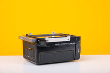 Load image into Gallery viewer, Bronica ETRS 220 Back
