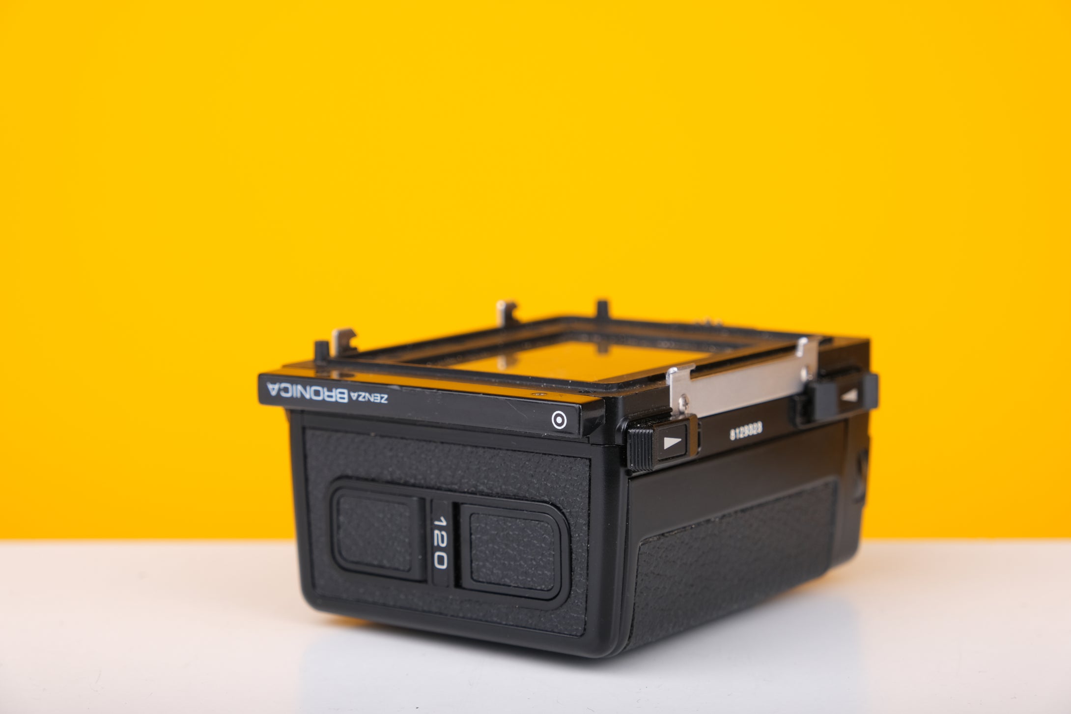 Bronica ETR 120 Back