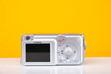 Load image into Gallery viewer, Canon Powershot A460 Digicam Vintage Digital Camera
