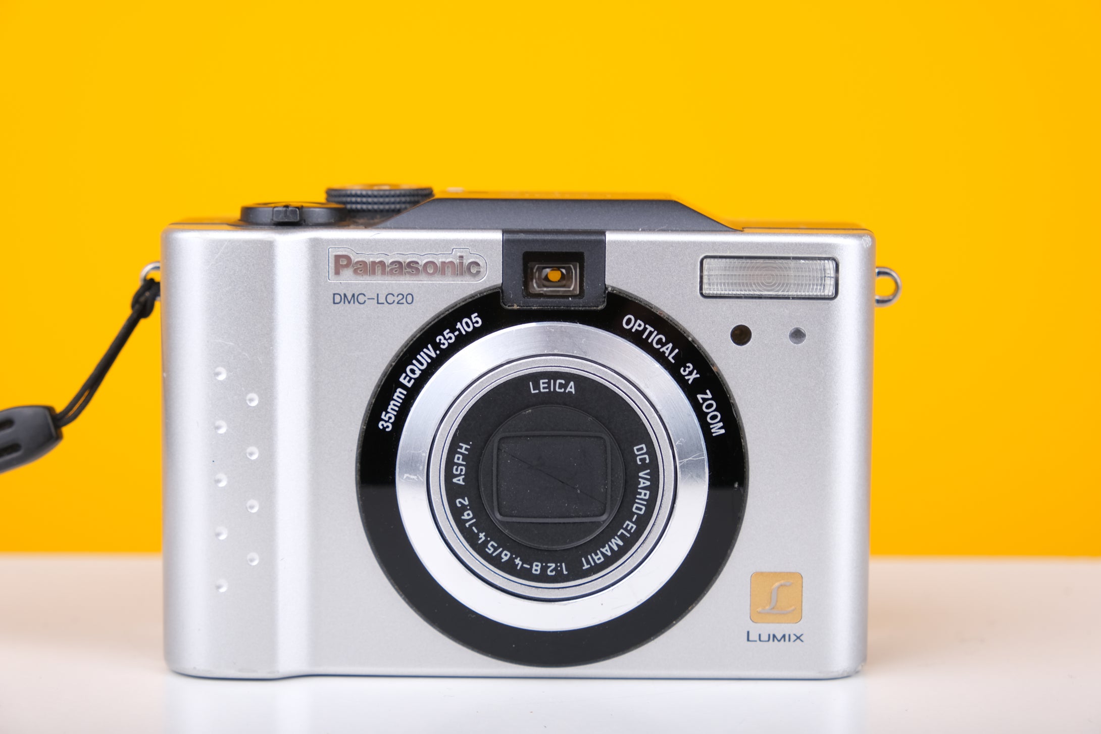 Panasonic Lumix DMC-LC20