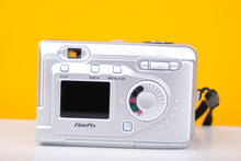 Load image into Gallery viewer, Fujifilm A303 Digicam Vintage Digital Camera

