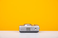 Load image into Gallery viewer, Canon Sure Shot 90u 35mm Point and Shoot film Camera
