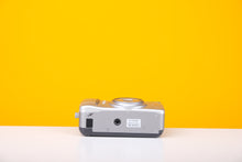 Load image into Gallery viewer, Canon Sure Shot 90u 35mm Point and Shoot film Camera
