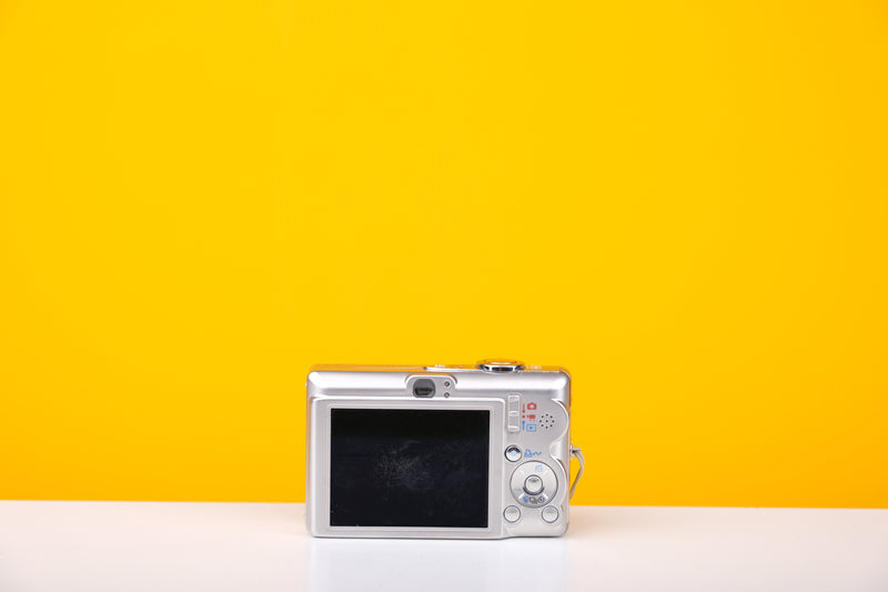 Canon IXUS 55 Digicam Vintage Digital Camera