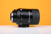 Load image into Gallery viewer, Minolta AF Reflex 500mm f/8 Lens with Case

