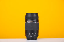 Load image into Gallery viewer, Canon Zoom Lens EF 75-300mm f4-5.6 III USM
