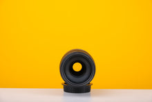 Load image into Gallery viewer, Canon Zoom Lens EF 75-300mm f4-5.6 III USM

