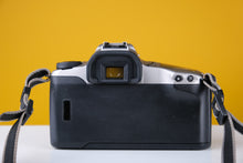 Load image into Gallery viewer, Canon 3000N 35mm SLR Film Camera with 28-80mm f3.5Lens
