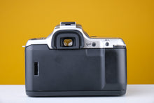 Load image into Gallery viewer, Pentax MZ-60 35mm SLR Film Camera with 35-80mm Lens
