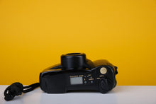 Load image into Gallery viewer, Olympus Acura Zoom 80 DLX 35mm Point and Shoot Film Camera Boxed

