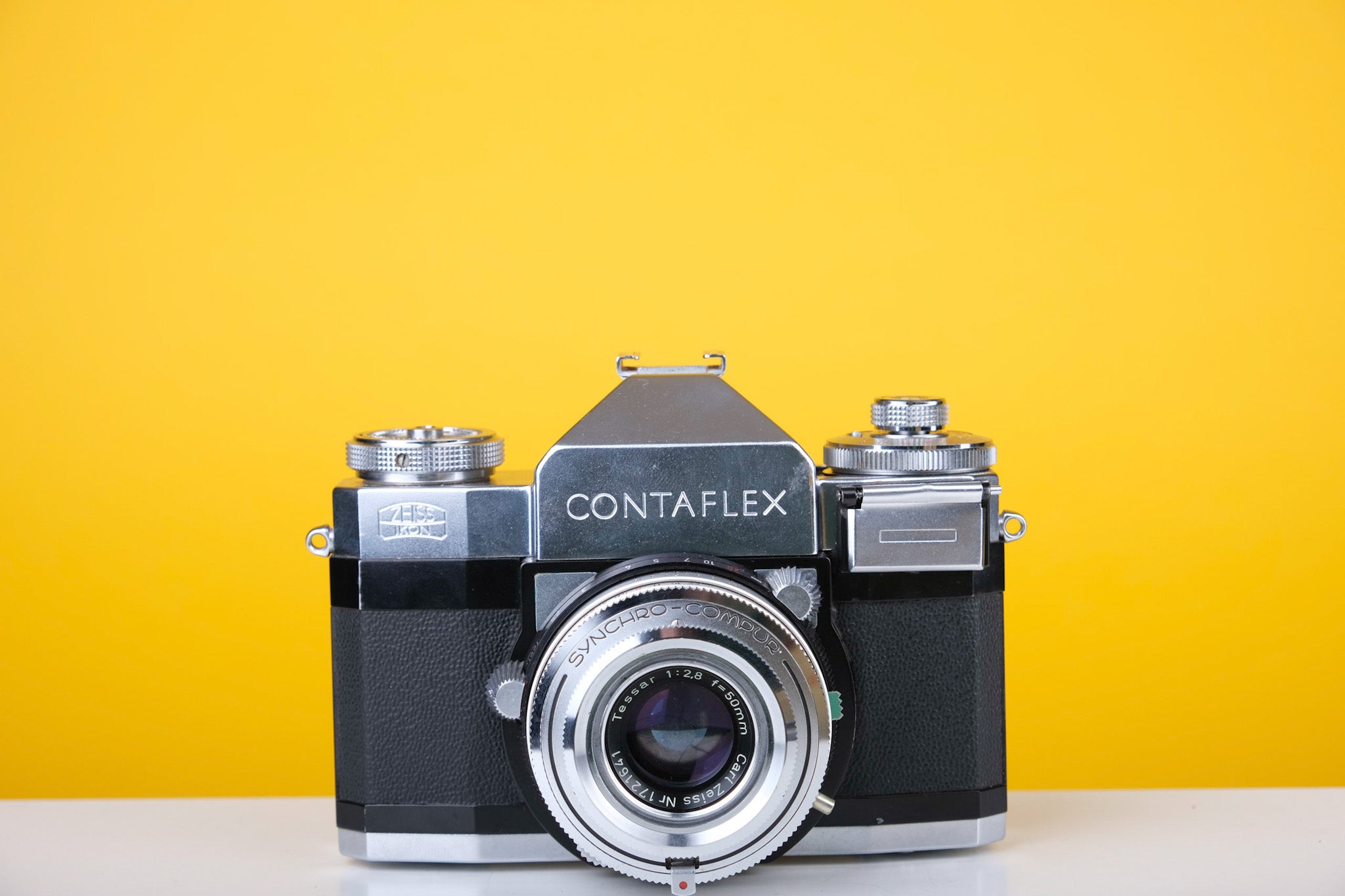Zeiss Ikon Contaflex 35mm SLR Film Camera
